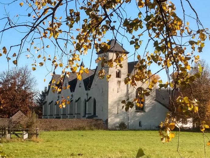 St. Nikolaus im Herbst