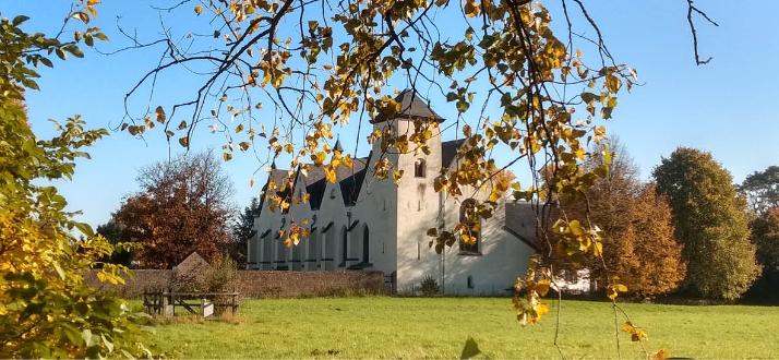 St. Nikolaus im Herbst